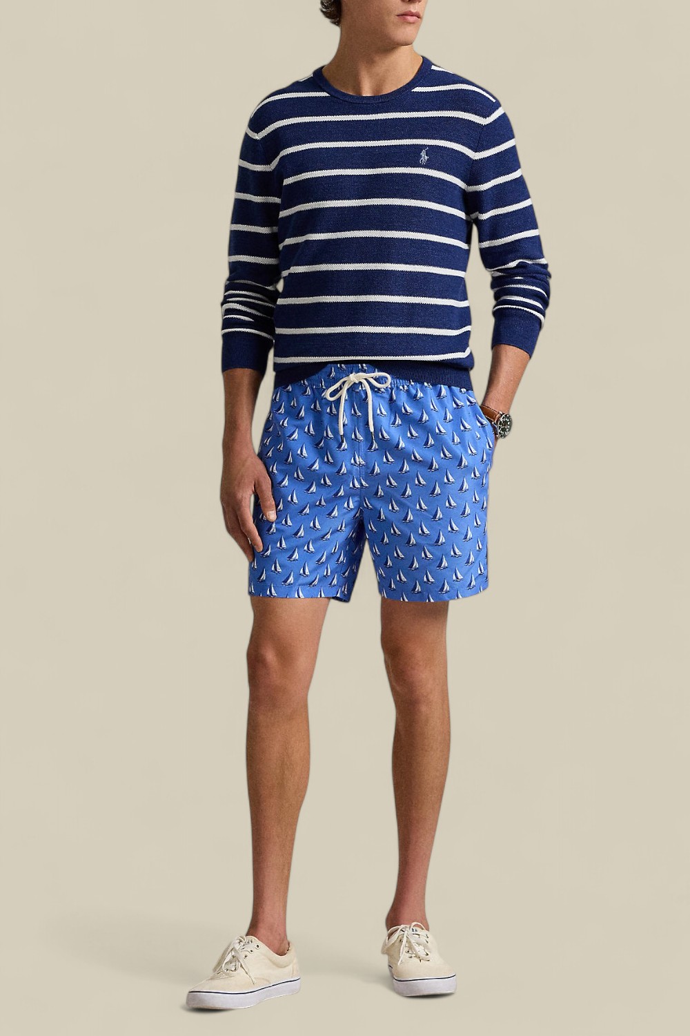 תמונת כל הלוק של מכנסי בגדי ים